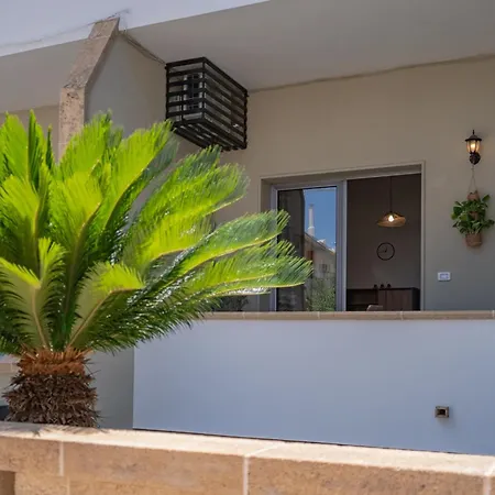 Casa Noma Nel Cuore Del Salento Apartment *
